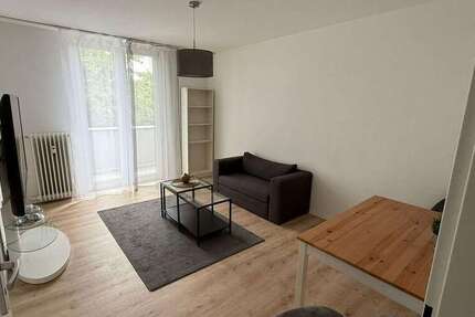 Wohnung zum Mieten in Erlangen 1.020 € 56 m²