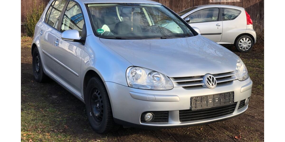 VW Golf 213.000 km 2.690 &euro; Rhumspringe 37434