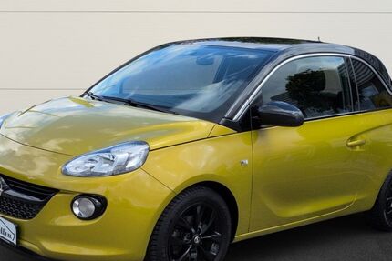 Opel Adam 46.119 km 9.445 &euro; Gnarrenburg 27442