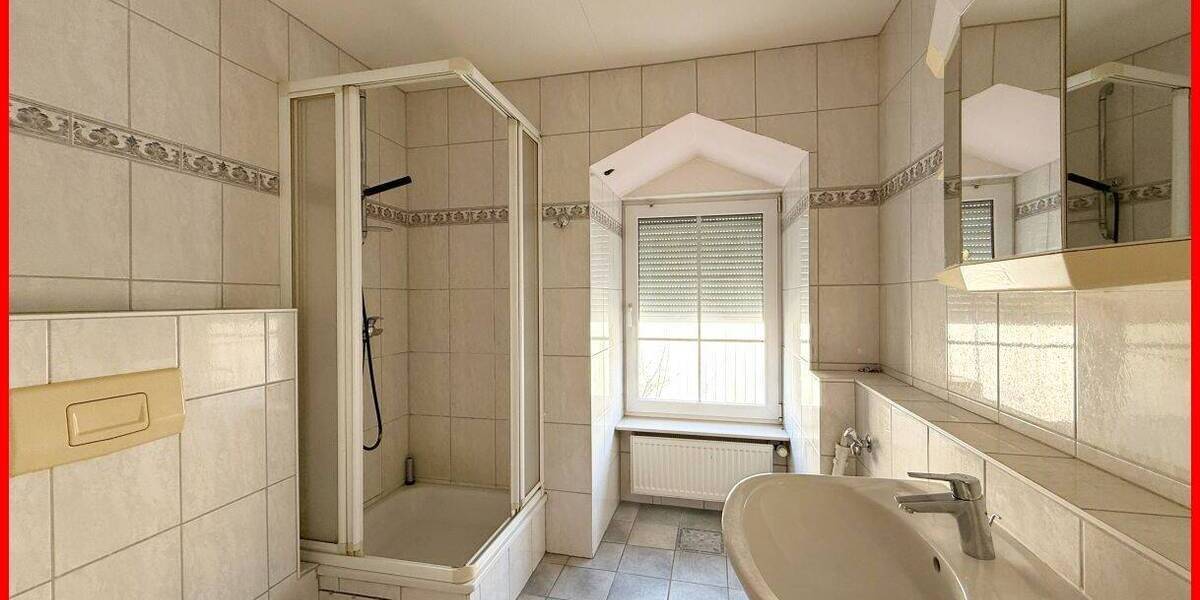Mehrfamilienhaus, Wohnhaus Schuby - 9 Zimmer, 134 m&sup2;, 350.000&euro; | Angebot:26402778