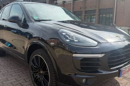 Porsche Cayenne 168.000 km 29.900 &euro; Duisburg OT Obermarxloh 47166
