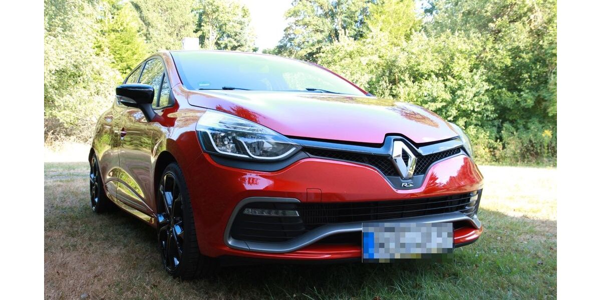 Renault Clio 94.000 km 13.300 &euro; Spangenberg 34286