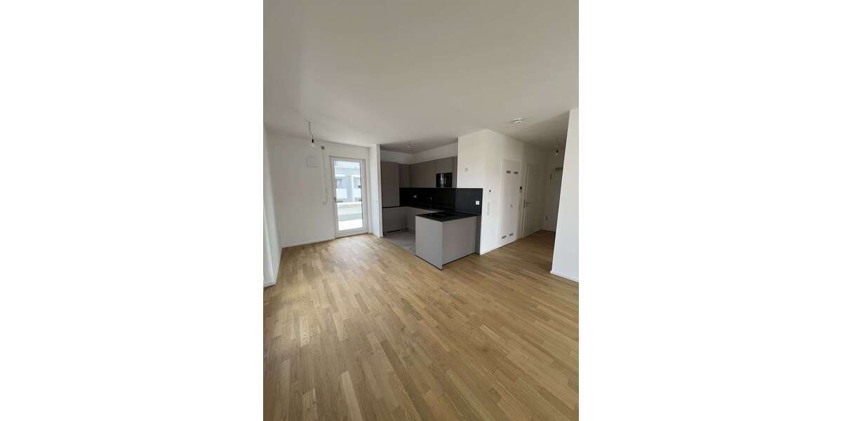 Etagenwohnung Augsburg Hochzoll - 2 Zimmer, 80 m&sup2;, 1.432&euro; | Angebot:26663178