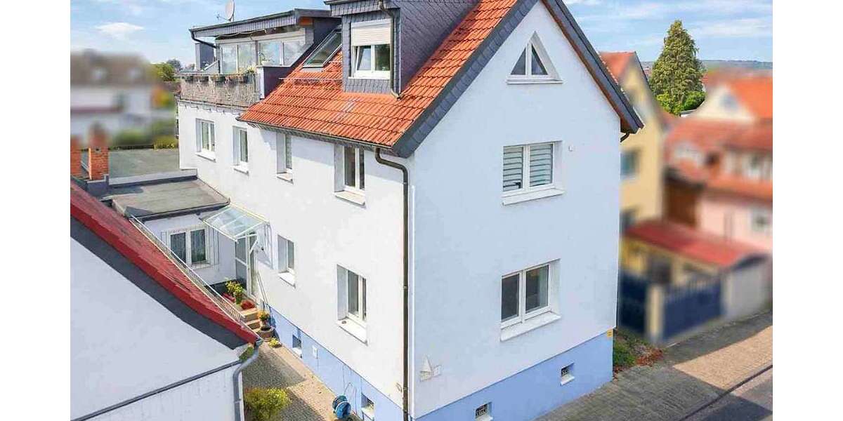 Einfamilienhaus Schöneck - 8 Zimmer, 230 m&sup2;, 565.000&euro; | Angebot:25841638