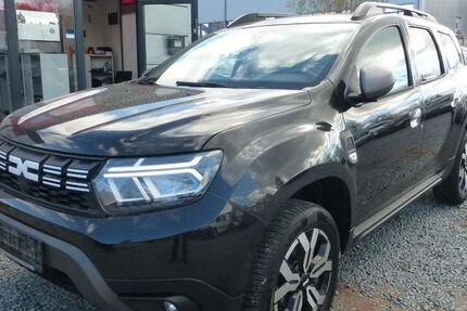 Dacia Duster 148.000 km 15.950 &euro; Lübeck 23560