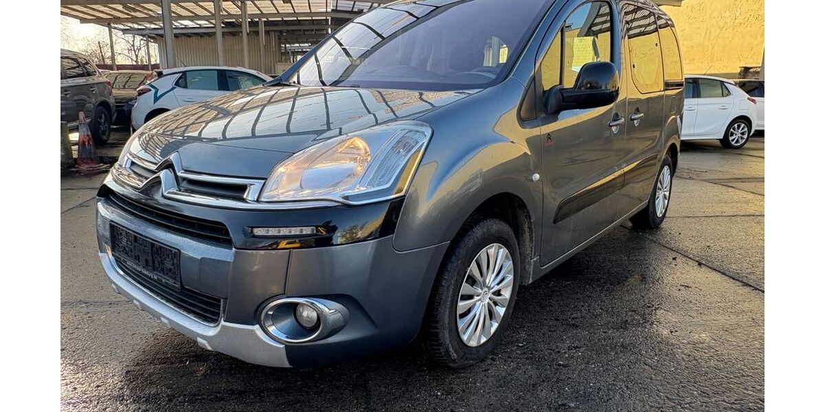 Citroen Berlingo 122.000 km 6.290 € Berlin 12099