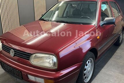 VW Golf 67.911 km 4.990 &euro; München 81249