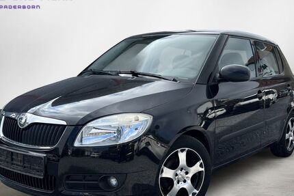 Skoda Fabia 99.900 km 2.499 &euro; Paderborn 33100