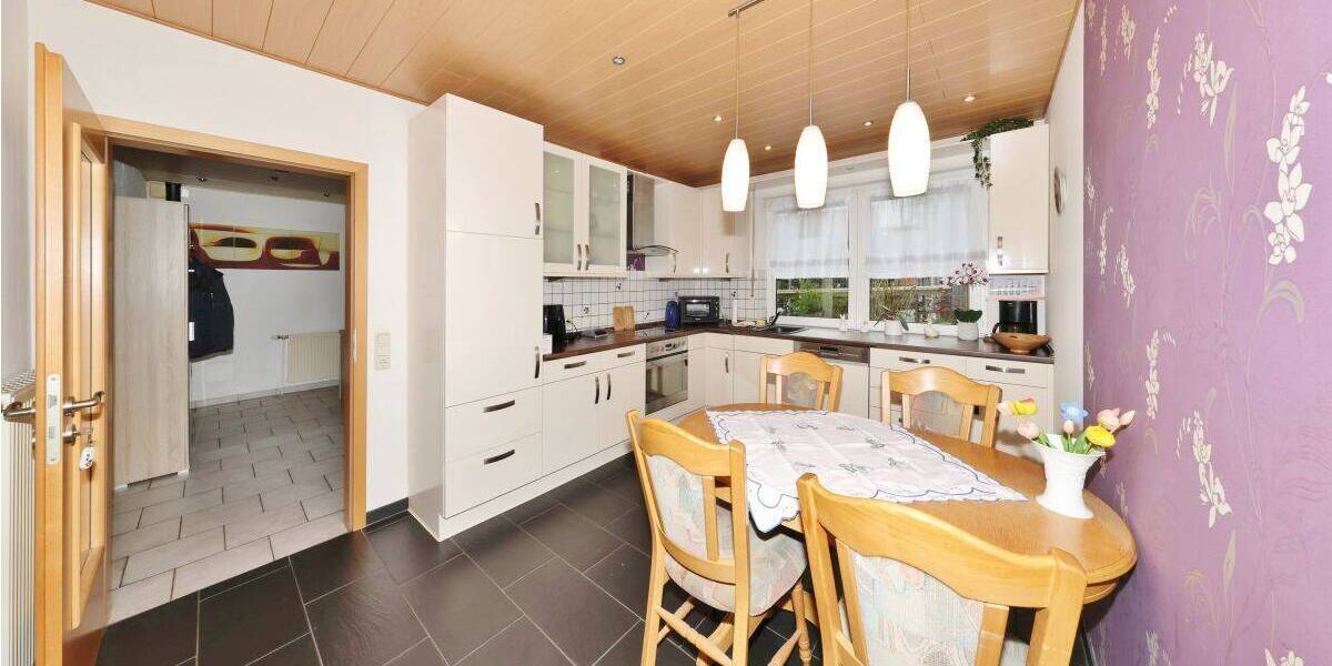Einfamilienhaus Wilhelmshaven Fedderwarden - 8 Zimmer, 203 m&sup2;, 279.000&euro; | Angebot:26851798