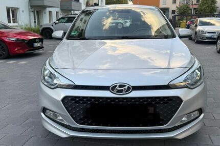 Hyundai i20 147.000 km 8.099 &euro; Wildau 15745