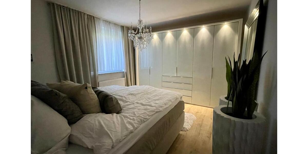 Mehrfamilienhaus, Wohnhaus Wuppertal Dornap - 8 Zimmer, 259 m&sup2;, 580.000&euro; | Angebot:25768806