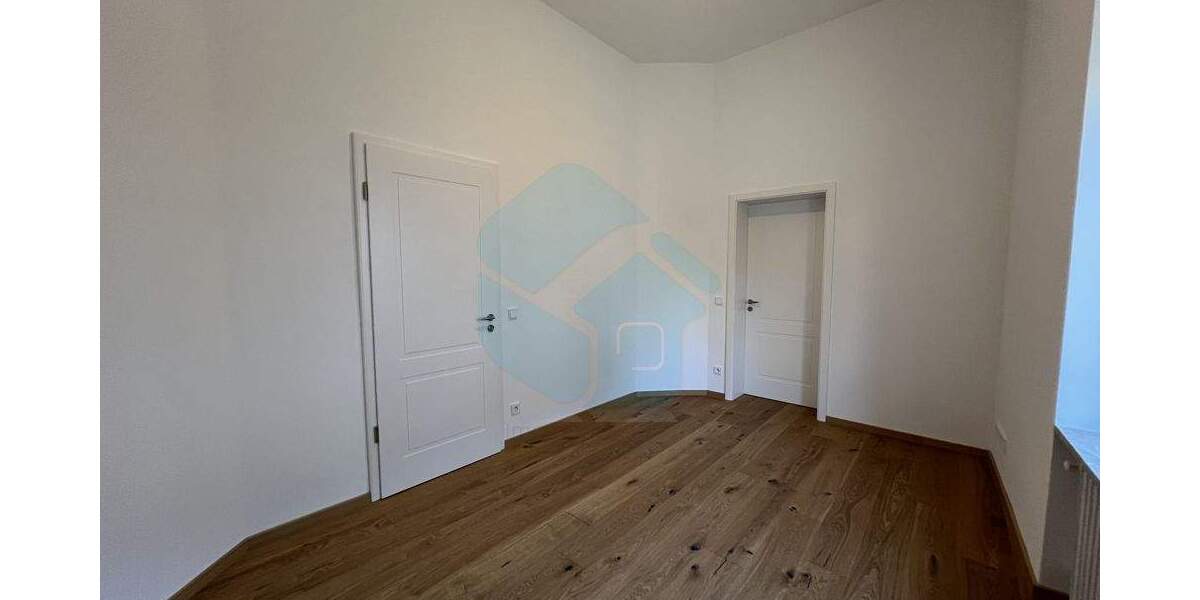 Etagenwohnung Frankfurt Sachsenhausen - 5 Zimmer, 160 m&sup2;, 3.000&euro; | Angebot:25564516