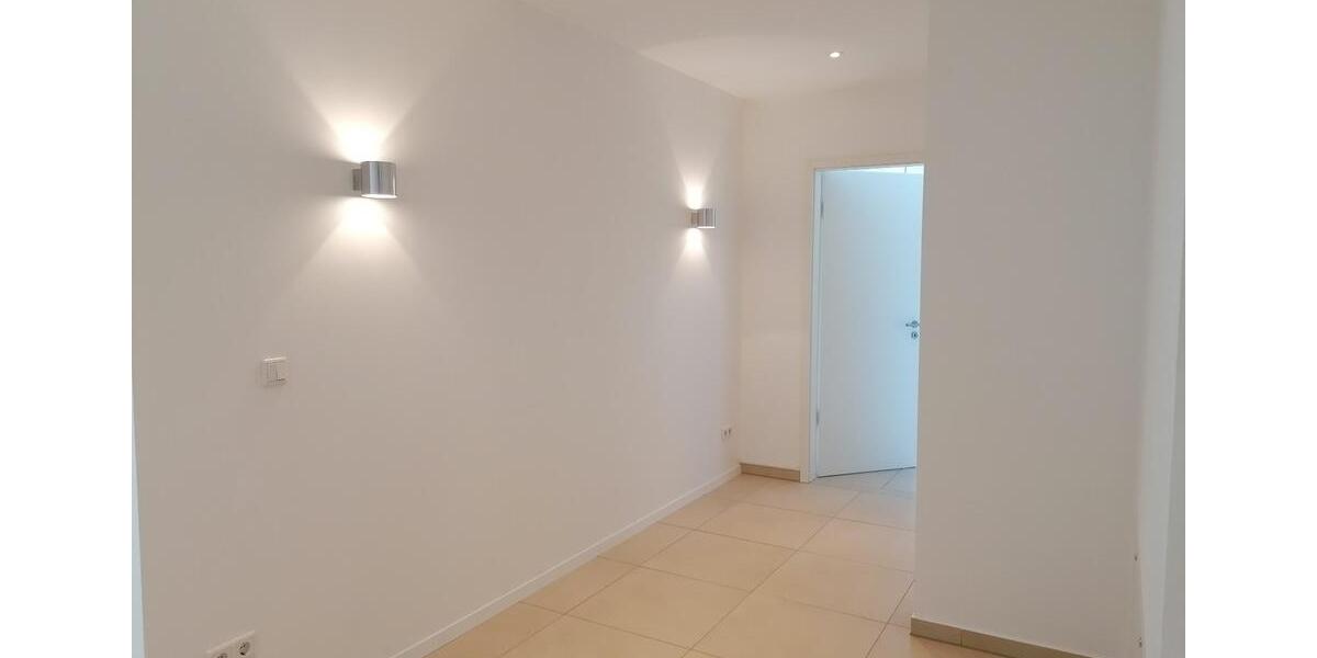 Hochparterre Bad Oeynhausen Rehme - 3 Zimmer, 152 m&sup2;, 1.600&euro; | Angebot:26348995