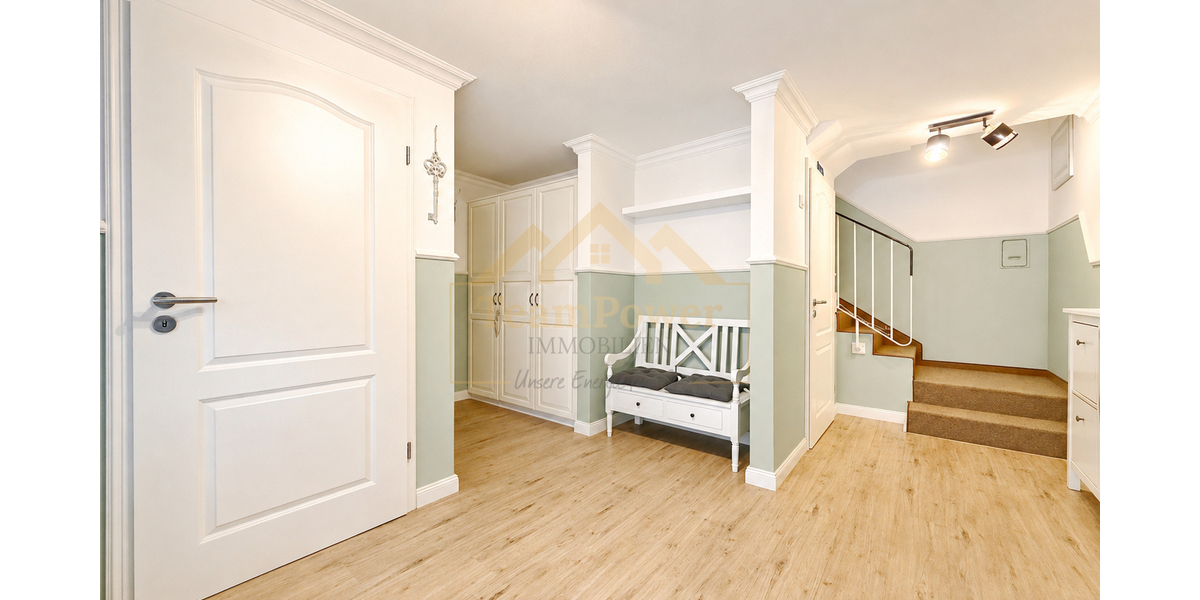 Modernisiertes Platzwunder im Split-Level-Stil – ideal für Familien - Reihenendhaus Kellinghusen | Angebot:27191369