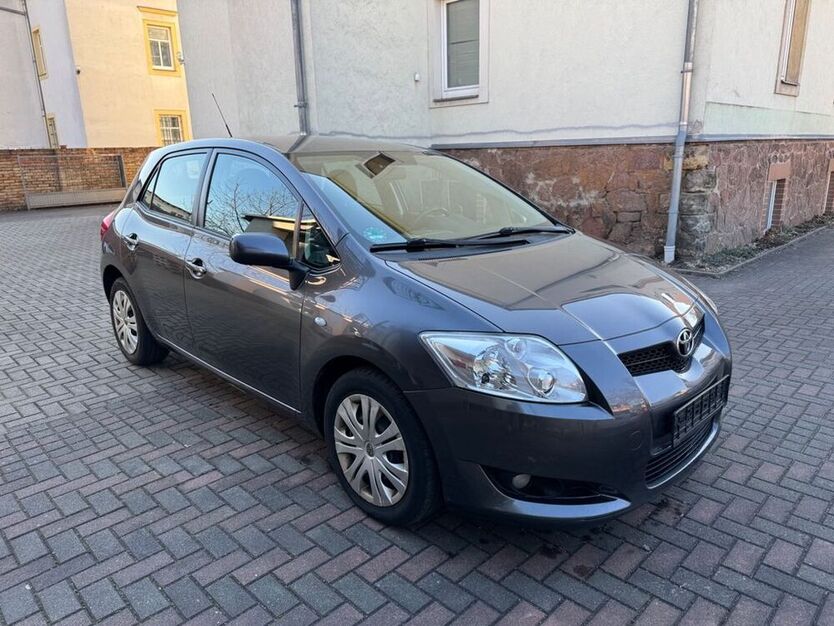 Auris