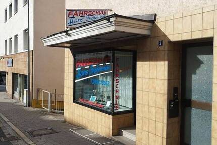 Fahrschule Büroeinheit zu Verkaufen! zimmer