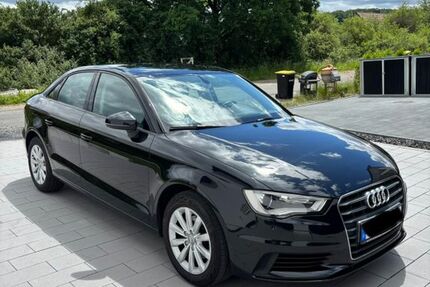 Audi A3 162.000 km 9.300 &euro; Burghaun 36151