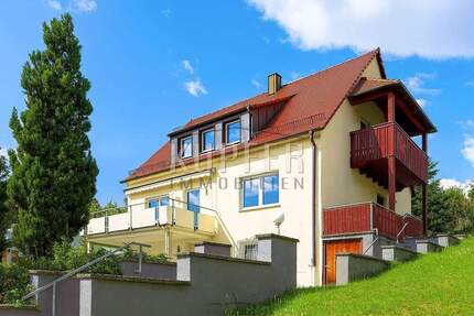 Charmantes Zweifamilienhaus in Südhanglage mit herrlichem Fernblick! 7 zimmer