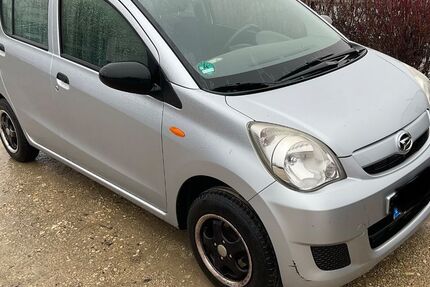Daihatsu Cuore 177.800 km 2.200 &euro; Pentling 93080