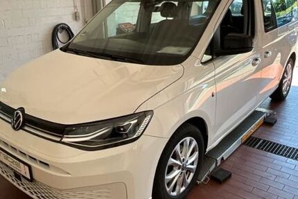 VW Caddy 87.606 km 24.420 &euro; Zell u.A. 73119