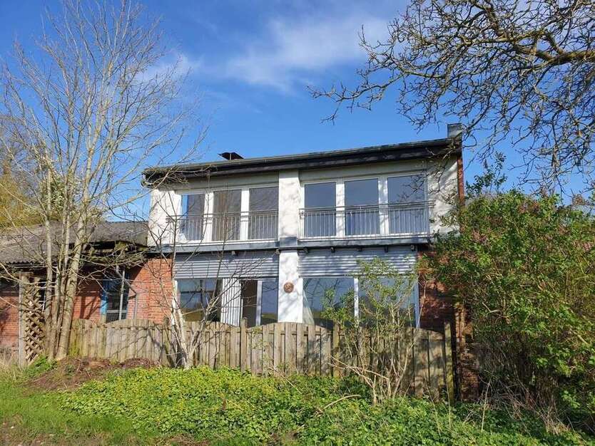 Haus zum Kaufen in Bendfeld 139.000 € 127.17 m²