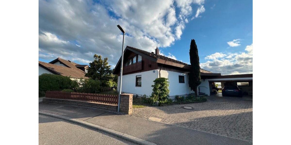 Einfamilienhaus Pfullendorf - 8 Zimmer, 155 m&sup2;, 649.000&euro; | Angebot:26615200