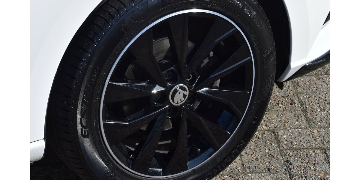 Skoda Fabia Combi Monte Carlo Panorama*Smart Link*GRA 57.790 km 14.980 &euro; Rastede 26160