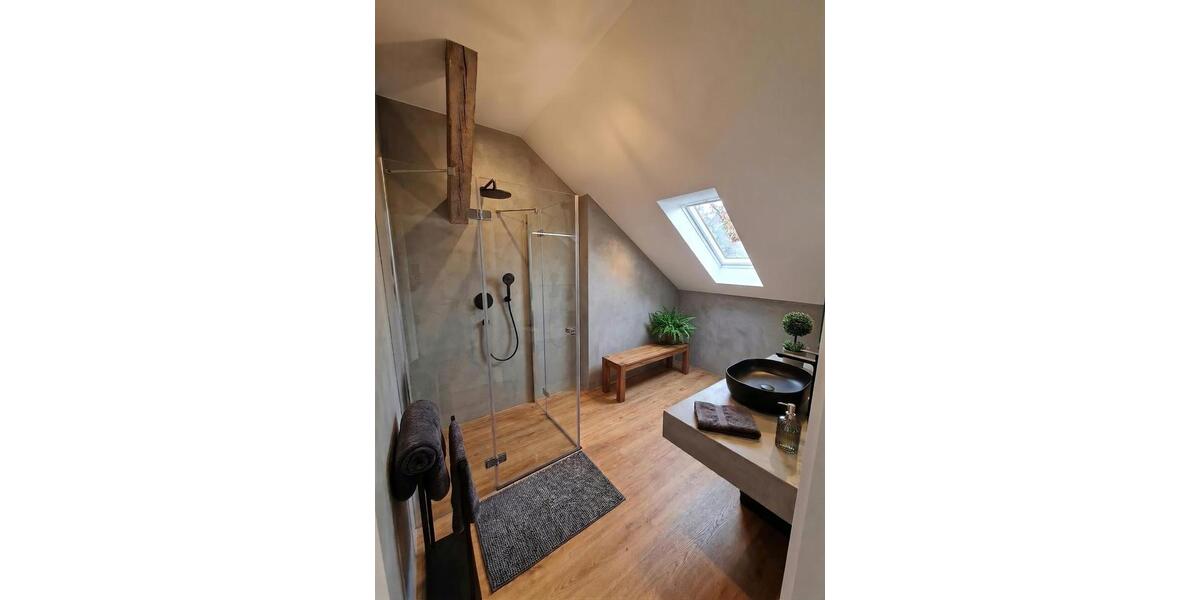 Dachgeschoßwohnung Erfurt - 2 Zimmer, 57 m&sup2;, 800&euro; | Angebot:25396527