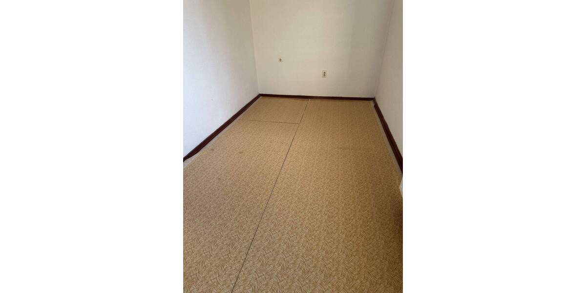 Etagenwohnung Bitterfeld-Wolfen Bitterfeld - 3 Zimmer, 65 m&sup2;, 50.000&euro; | Angebot:25706267