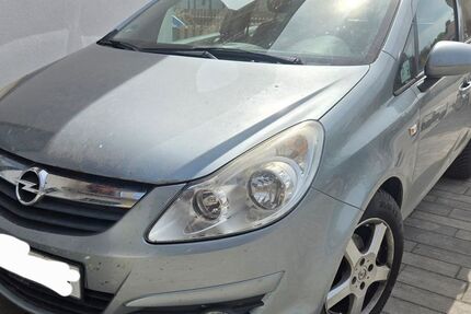 Opel Corsa 230.000 km 950 &euro; Schwabmühlhausen 86853