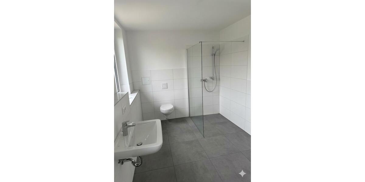 Etagenwohnung Rüdersdorf bei Berlin Hennickendorf - 2 Zimmer, 65 m&sup2;, 999&euro; | Angebot:26302701