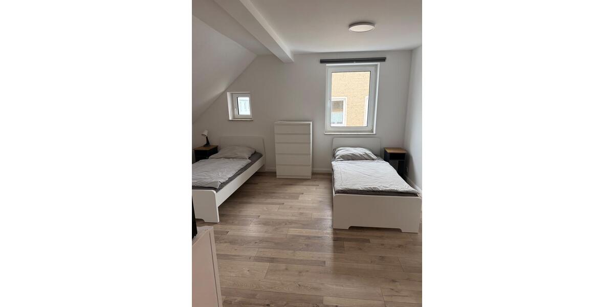 Viel Platz für die ganze Familie – Mehrgenerationenhaus mit Neben 11 zimmer