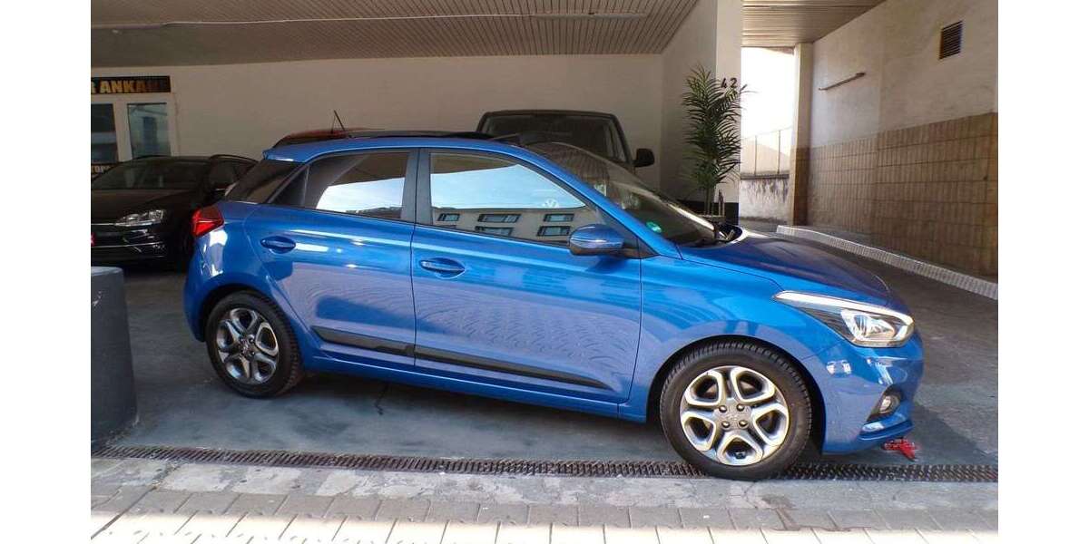 Hyundai i20 89.000 km 11.390 &euro; Pforzheim 75172