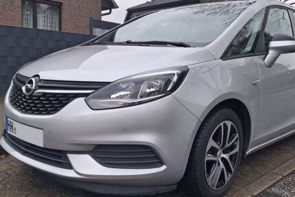 Opel Zafira 57.000 km 12.900 € Hamburg 21147