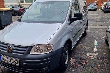VW Caddy 195.000 km 4.950 &euro; Aachen 52068