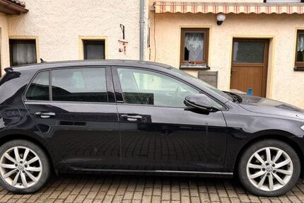 VW Golf 154.018 km 12.200 &euro; Römhild 98630