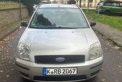 Ford Fusion 225.000 km 750 € Pulheim 50259