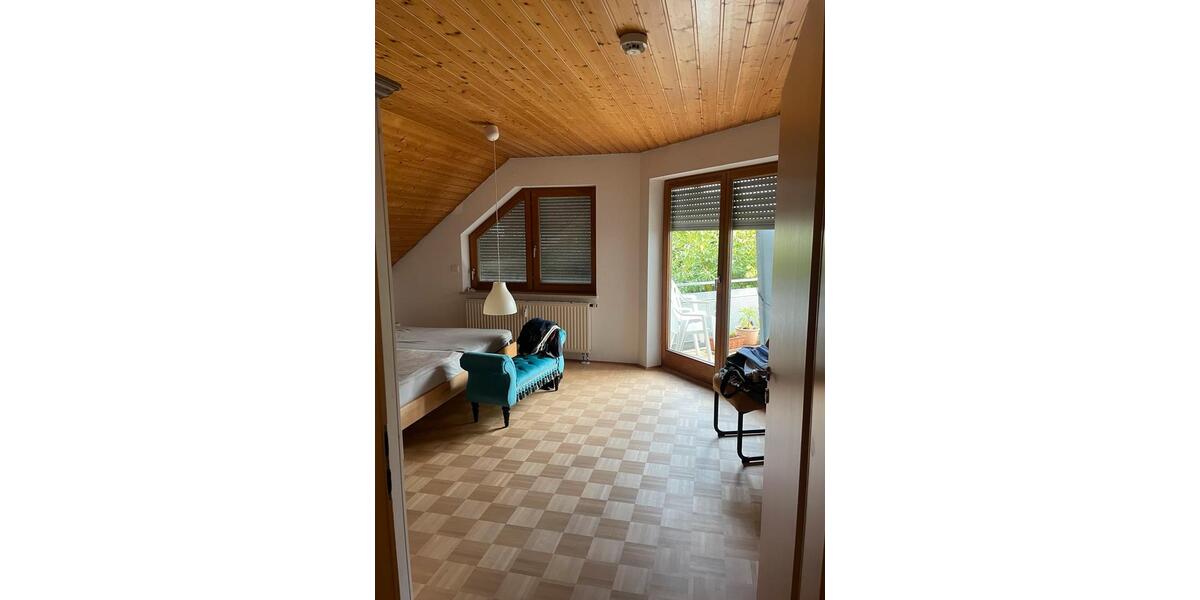 Dachgeschoßwohnung Salem - 2 Zimmer, 74 m&sup2;, 250.000&euro; | Angebot:26959068