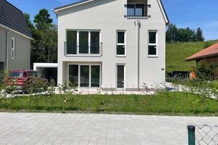 Haus zum Mieten in Traunstein 2.500 € 178 m² 6 zimmer