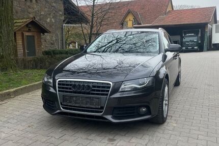 Audi A4 240.000 km 6.200 &euro; Kalletal 32689