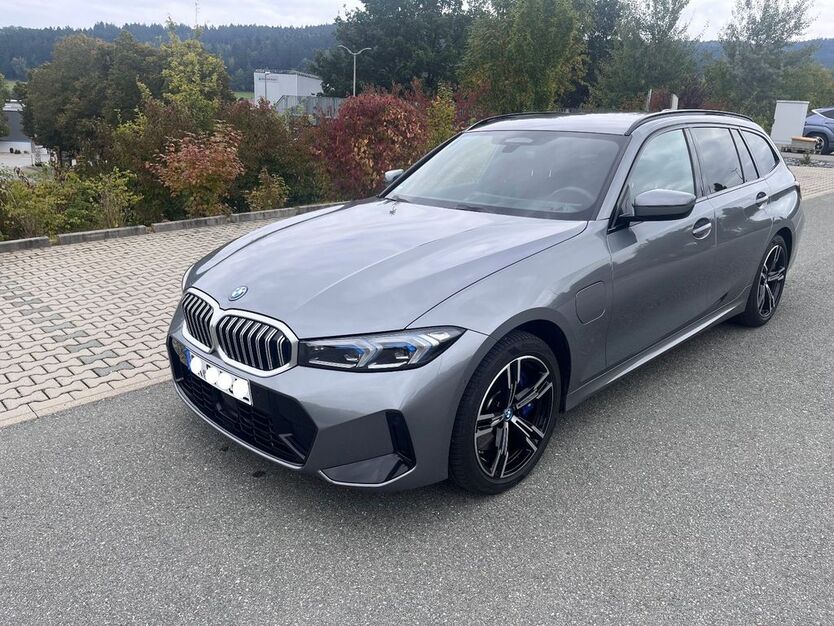 BMW 330 36.500 km 42.000 € Konzell 94357