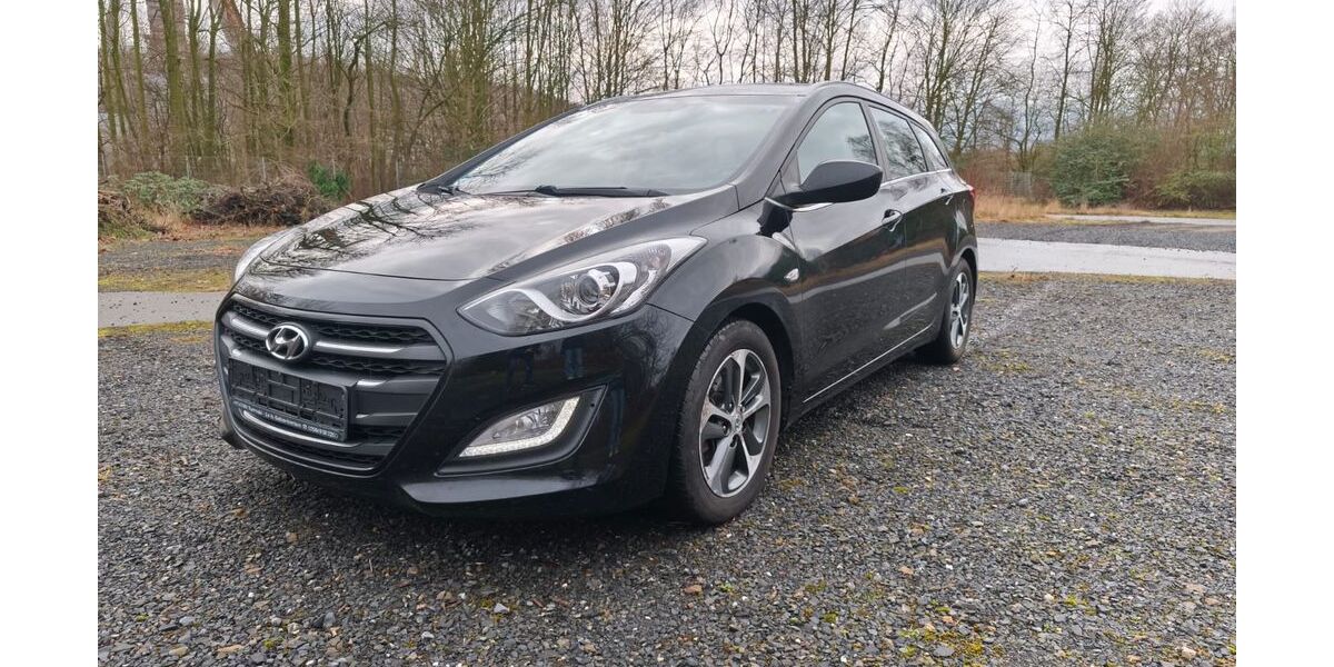 Hyundai i30 235.520 km 3.450 &euro; Dorsten 46282