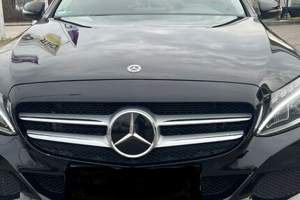 Mercedes-Benz C 250 188.000 km 15.500 &euro; München 81825