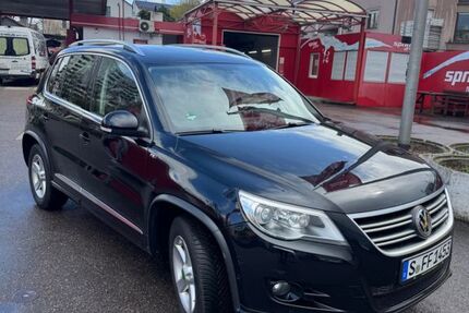 VW Tiguan 206.910 km 7.700 &euro; Stuttgart 70437