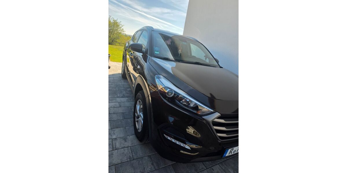 Hyundai TUCSON 150.000 km 14.490 &euro; Aufhausen 93089