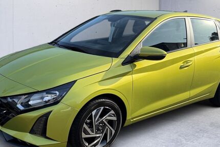 Hyundai i20 13.367 km 21.970 &euro; Weil am Rhein 79576