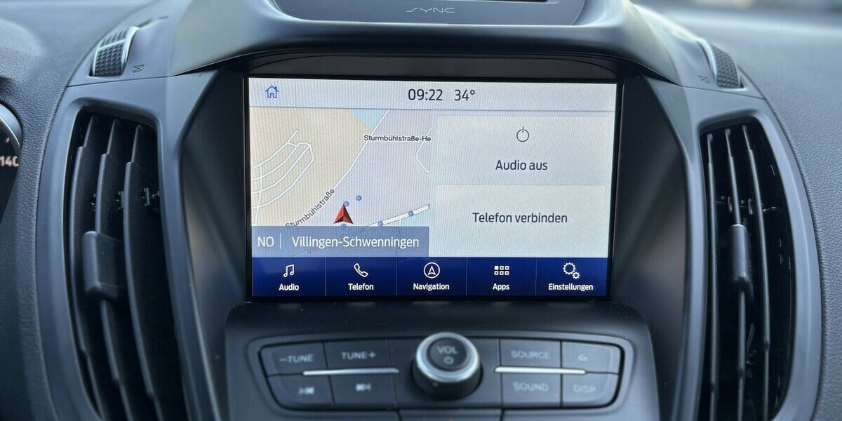 Ford Kuga 2.0 St Line SYNC/KAMERA/NAVI/SHZ/AHK/DAB 71.424 km 18.900 &euro; Villingen-Schwenningen 78054