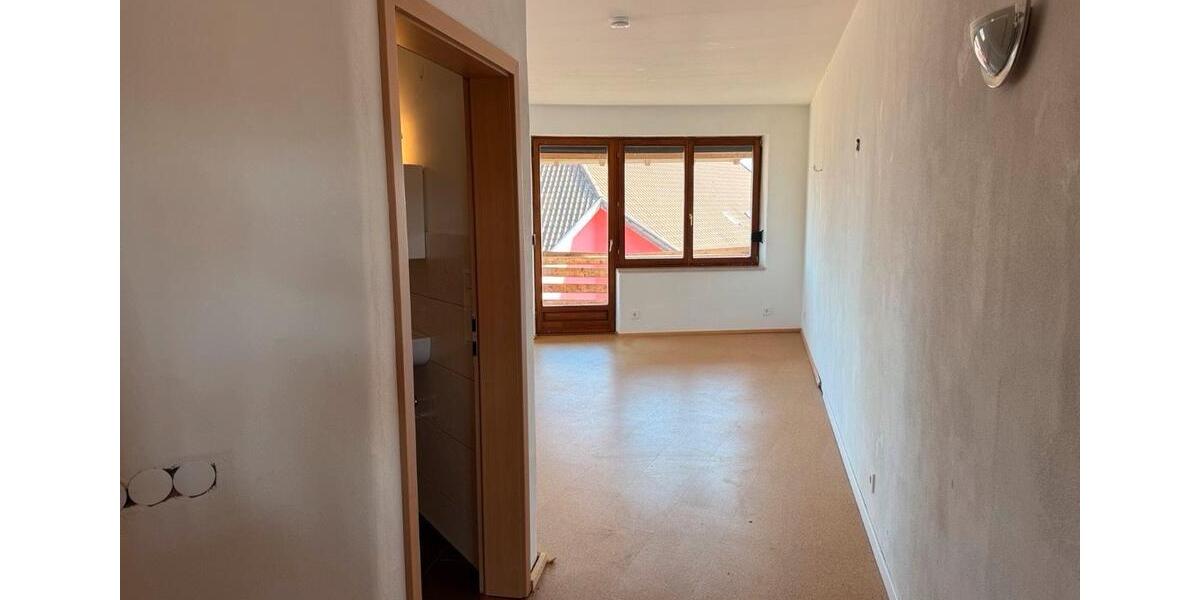 Etagenwohnung Mainleus - 2 Zimmer, 65 m&sup2;, 520&euro; | Angebot:26337864
