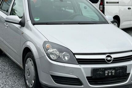Opel Astra 166.000 km 1.499 &euro; Paderborn 33100