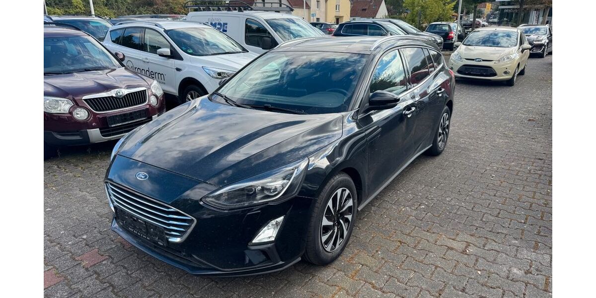 Ford Focus 190.000 km 6.550 &euro; Detmold 32758